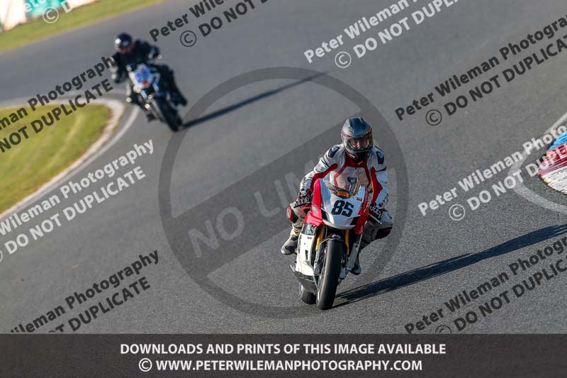 PJ Motorsport Photography 2018;enduro digital images;event digital images;eventdigitalimages;mallory park;mallory park photographs;mallory park trackday;mallory park trackday photographs;no limits trackdays;peter wileman photography;racing digital images;trackday digital images;trackday photos